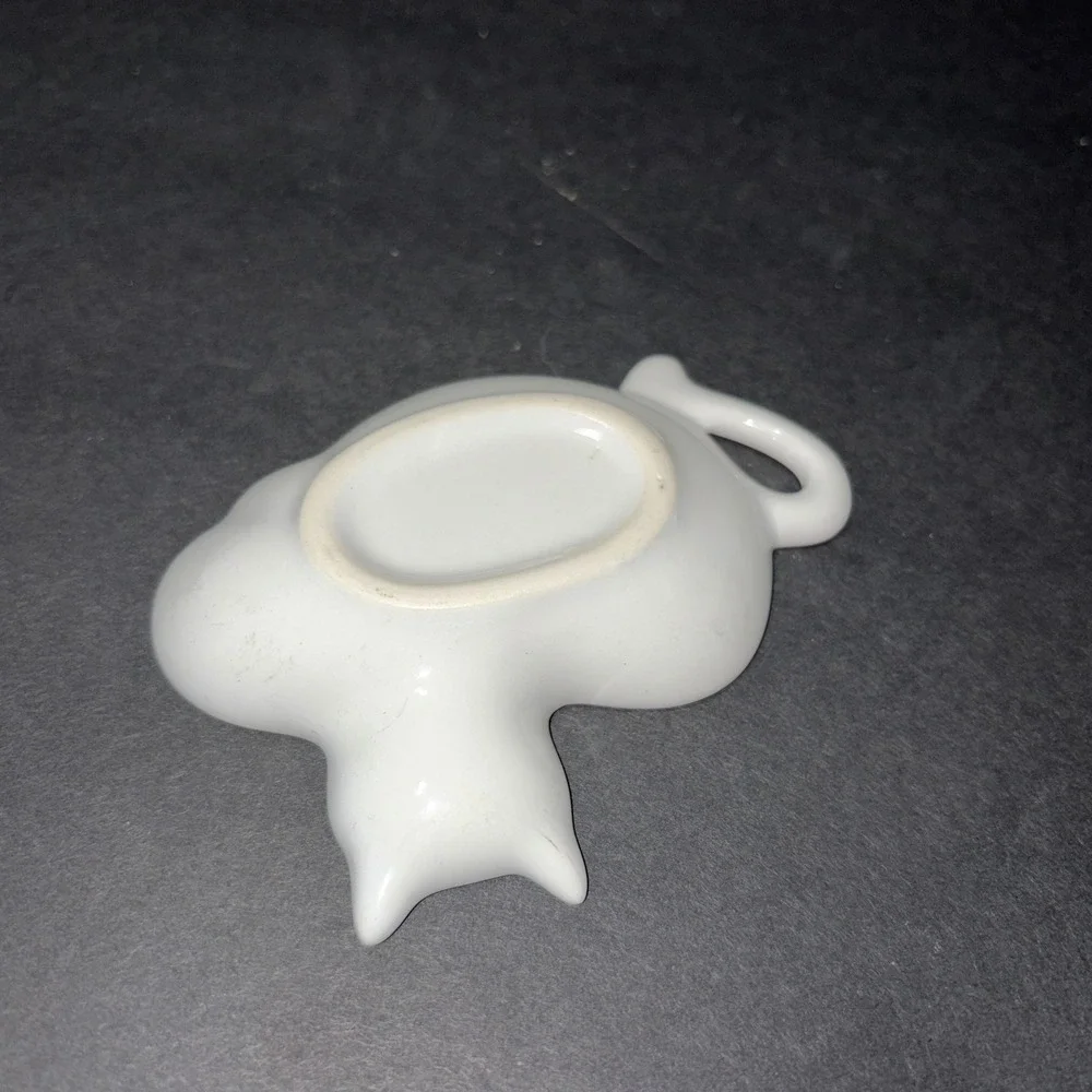 White Ceramic Cat Trinket Dish Feline Jewelry Ring Holder Tea Bag Holder Decor